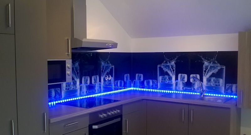 Free HTML5 Bootstrap Template by FreeHTML5.co